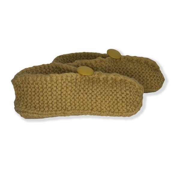 Hand-Knit Tan Unisex Slipper Socks, Perfect for a Thoughtful Gift - Picture 2 of 3